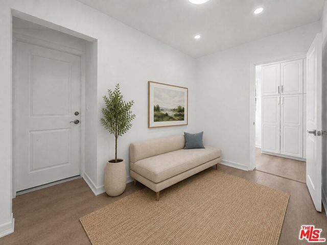 1477 Beverwil Drive, Los Angeles, CA 90035