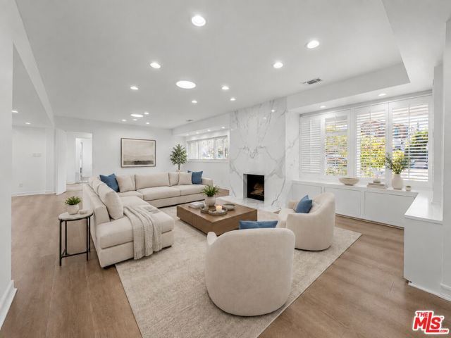 1477 Beverwil Drive, Los Angeles, CA 90035