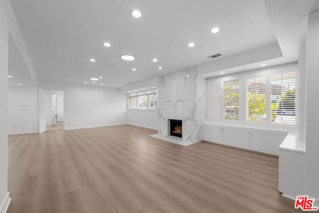 1477 Beverwil Drive, Los Angeles, CA 90035