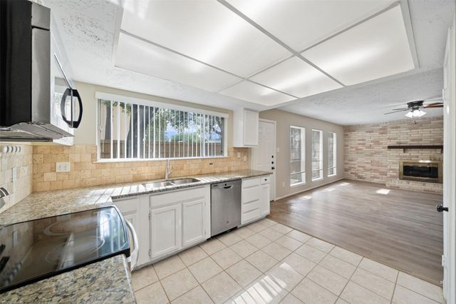 24107 Bassett Hall Lane, Katy, TX 77493