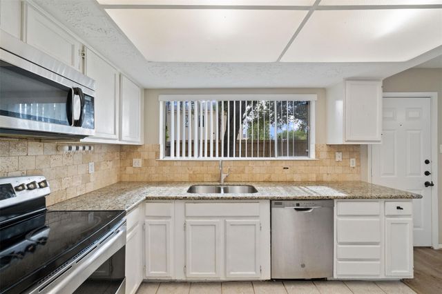 24107 Bassett Hall Lane, Katy, TX 77493