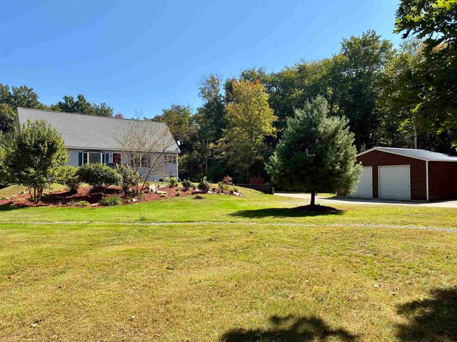 74 Snow Pond Road, Concord, NH 03301