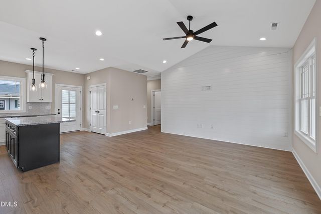 928 Micro Road W, Selma, NC 27576
