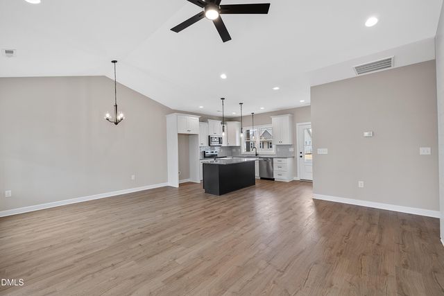 928 Micro Road W, Selma, NC 27576