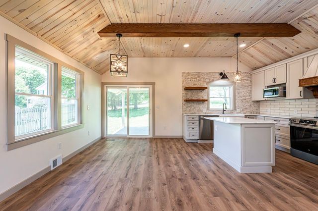 3364 Hills Church ROAD, Murrysville, PA 15632