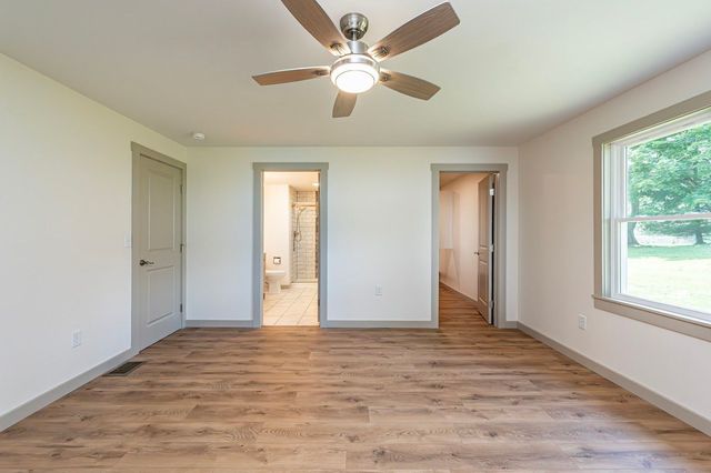 3364 Hills Church ROAD, Murrysville, PA 15632