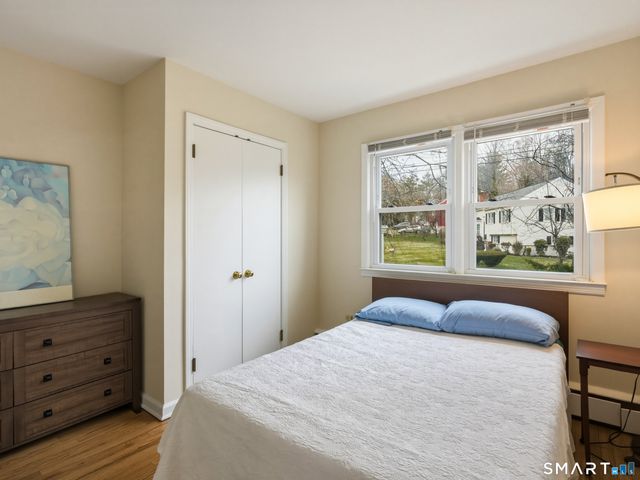 60 Corbin Road, Hamden, CT 06517