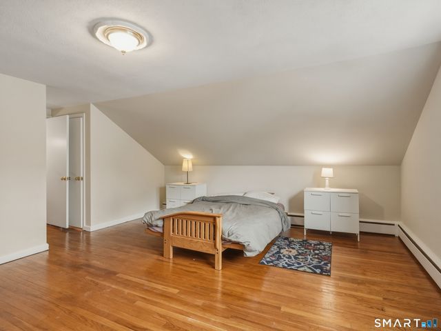 60 Corbin Road, Hamden, CT 06517