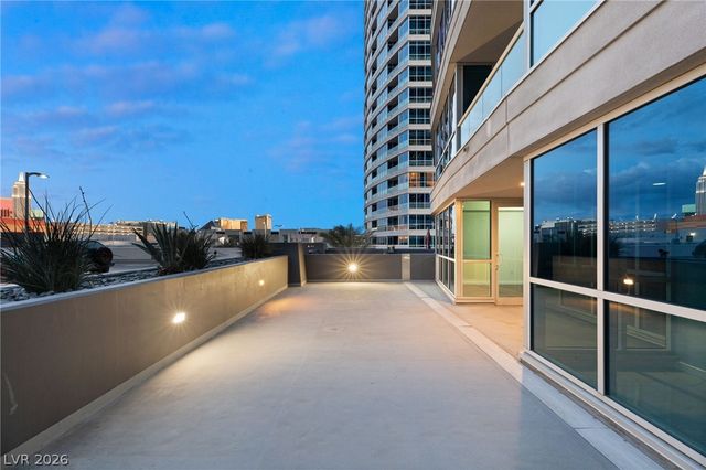 4525 Dean Martin Drive 409, Las Vegas, NV 89103