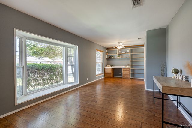 4530 Hidden Creek, San Antonio, TX 78238