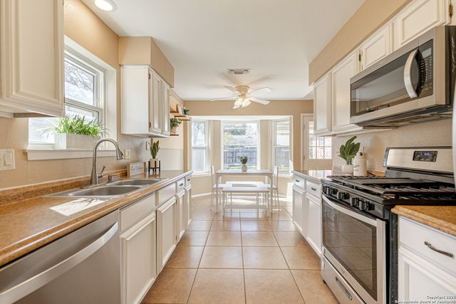 4530 Hidden Creek, San Antonio, TX 78238