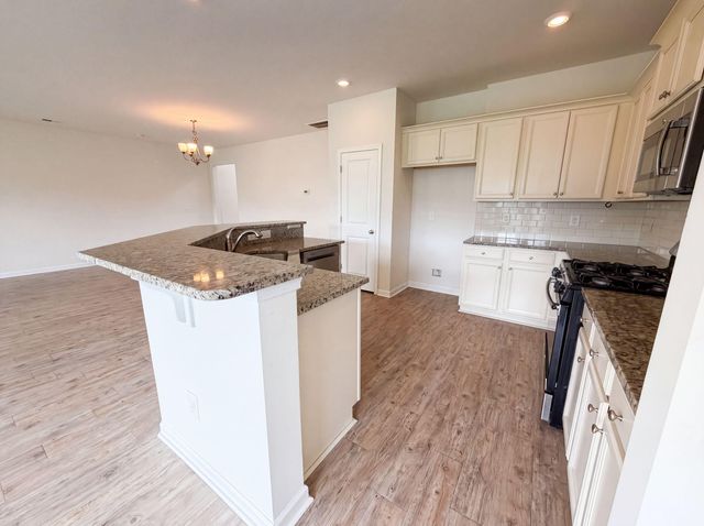 457 Stoney Field Drive, Moncks Corner, SC 29461