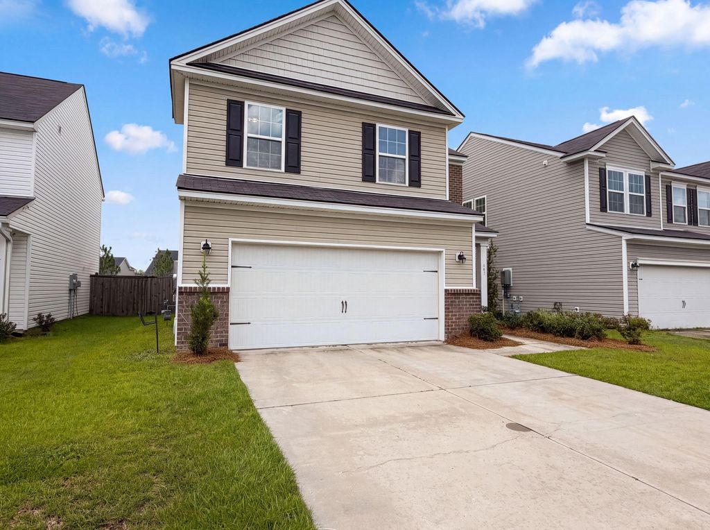 457 Stoney Field Drive, Moncks Corner, SC 29461