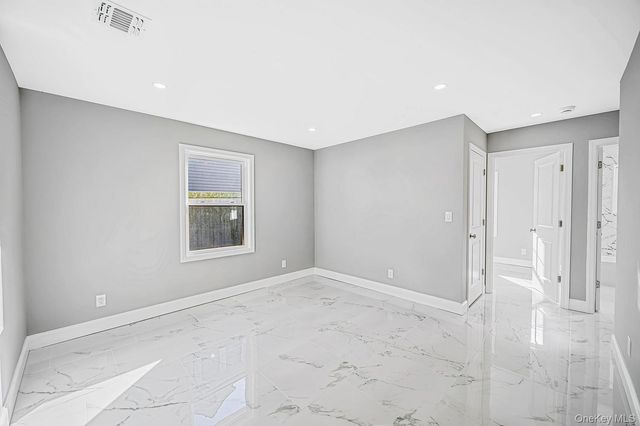 110 Bayberry Lane, Levittown, NY 11756