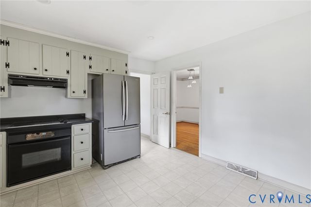 4017 Saldale Dr, North Chesterfield, VA 23237