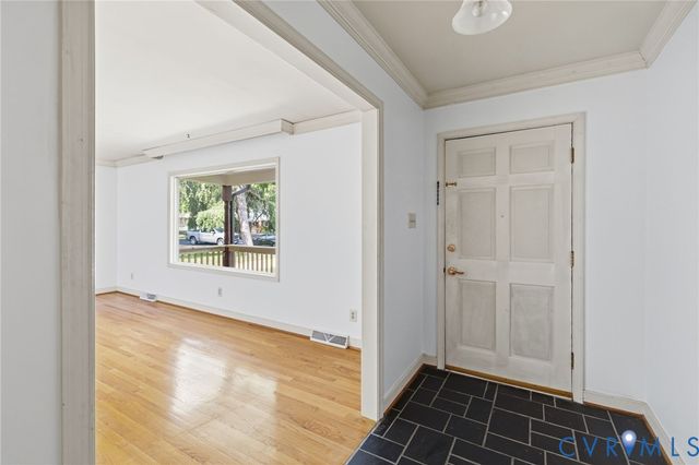 4017 Saldale Dr, North Chesterfield, VA 23237