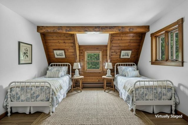 66 Upper Oak Hill Road, Newfane, VT 05345
