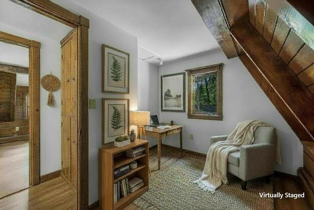 66 Upper Oak Hill Road, Newfane, VT 05345