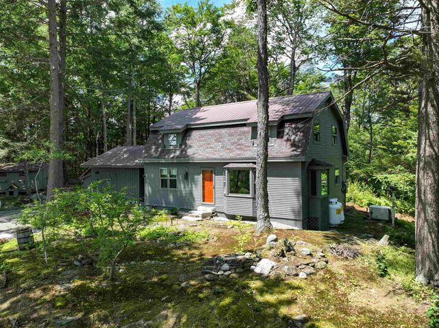 66 Upper Oak Hill Road, Newfane, VT 05345
