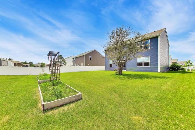 2016 Magnolia Lane, Wonder Lake, IL 60097