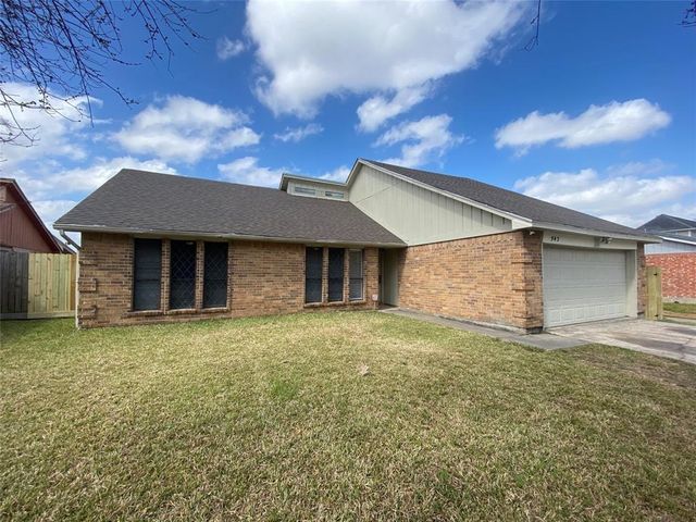 943 Sterling Green Drive S, Channelview, TX 77530