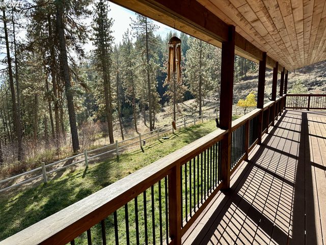 48144 E PINE CREEK Rd, Halfway, OR 97834