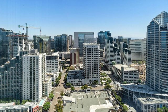 1199 Pacific Hwy 3402, San Diego, CA 92101