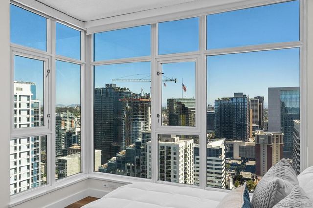 1199 Pacific Hwy 3402, San Diego, CA 92101