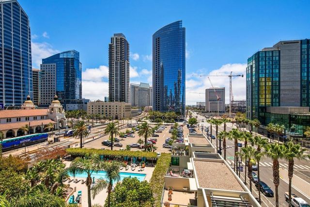 1199 Pacific Hwy 3402, San Diego, CA 92101