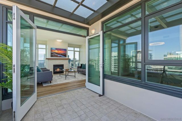 1199 Pacific Hwy 3402, San Diego, CA 92101