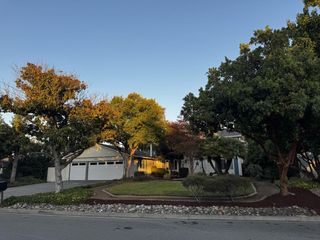 12612 MILLER Avenue, Saratoga, CA 95070