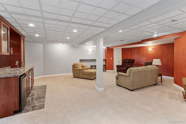 19603 Cornell Drive, Macomb Township, MI 48044