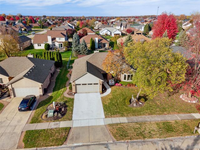 19603 Cornell Drive, Macomb Township, MI 48044