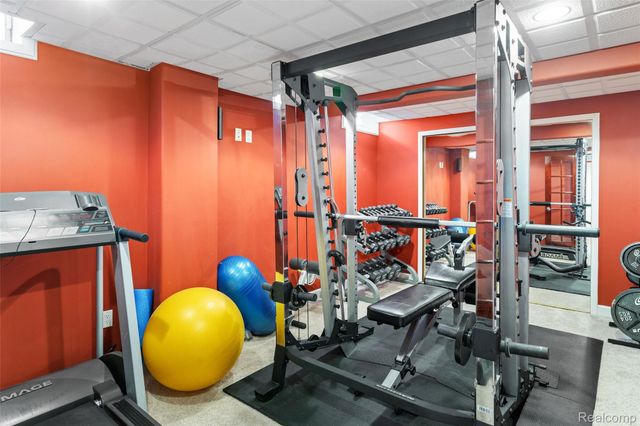 19603 Cornell Drive, Macomb Township, MI 48044