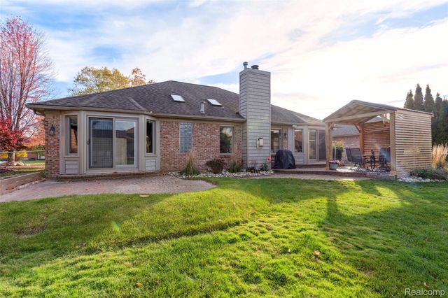 19603 Cornell Drive, Macomb Township, MI 48044