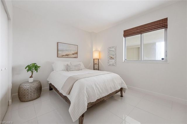 3000 Oasis Grand BLVD 1705, Fort Myers, FL 33916