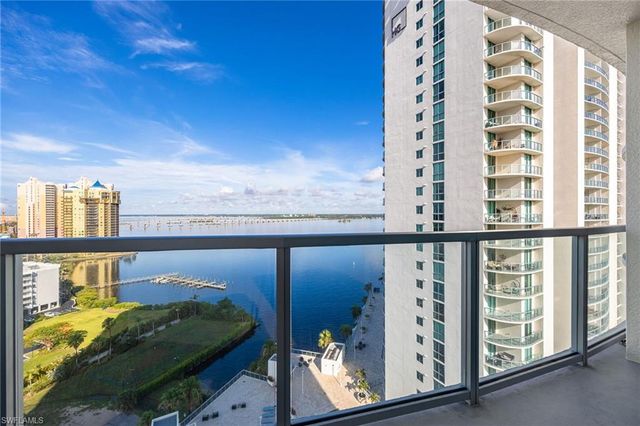 3000 Oasis Grand BLVD 1705, Fort Myers, FL 33916