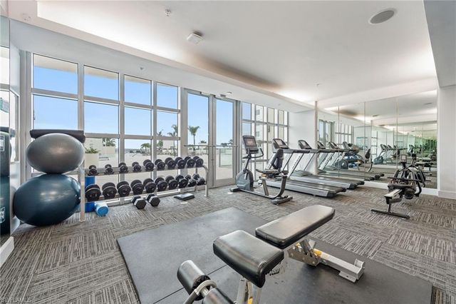 3000 Oasis Grand BLVD 1705, Fort Myers, FL 33916