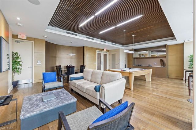 3000 Oasis Grand BLVD 1705, Fort Myers, FL 33916