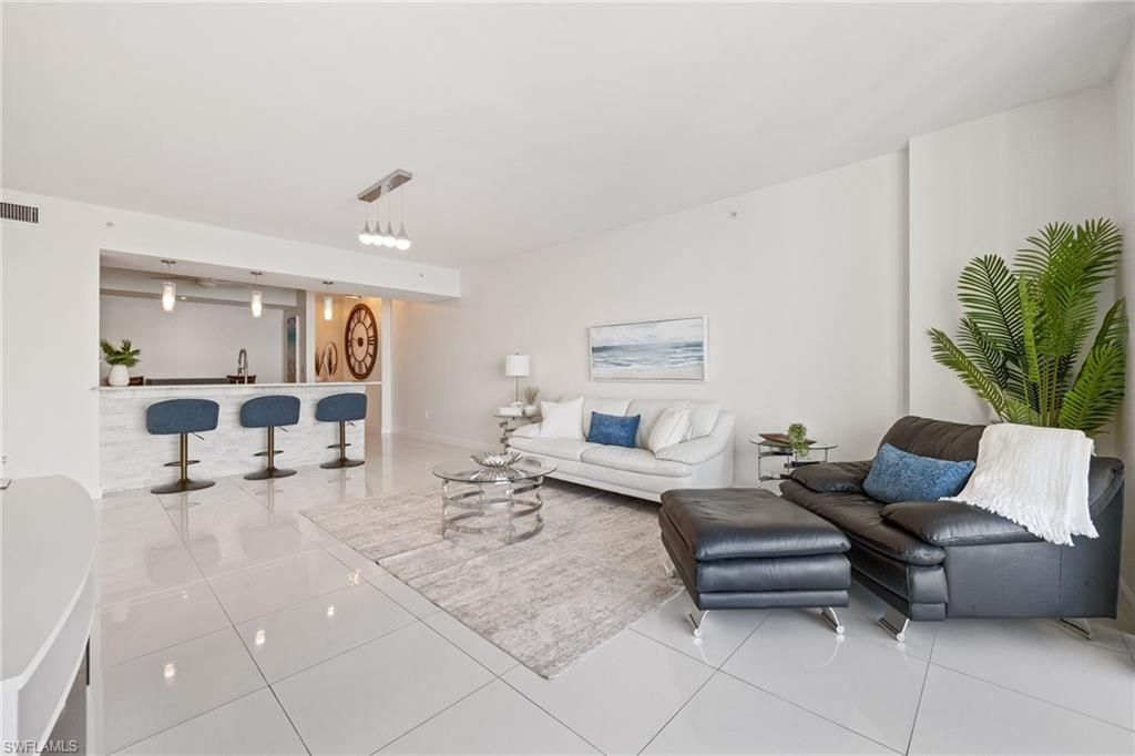 3000 Oasis Grand BLVD 1705, FORT MYERS, FL 33916 — photo 4