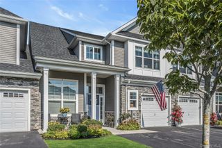176 Towering Moon Lane, Yaphank, NY 11980