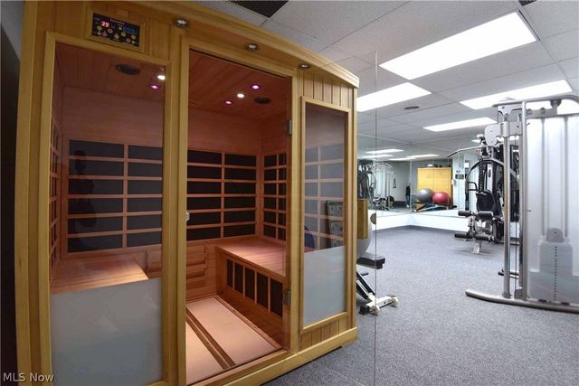 12500 Edgewater Drive 1202, Lakewood, OH 44107