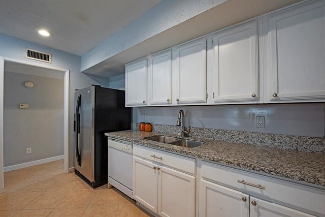 17306 N Yorkglen Drive, Houston, TX 77084