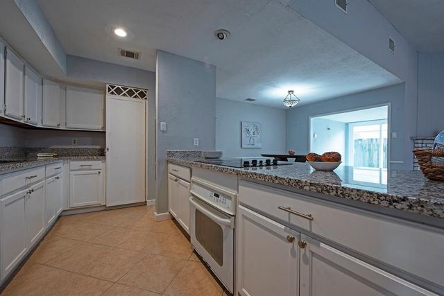 17306 N Yorkglen Drive, Houston, TX 77084