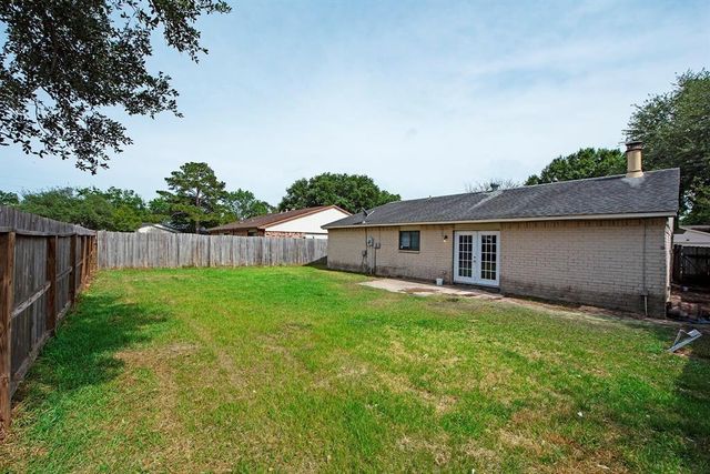 17306 N Yorkglen Drive, Houston, TX 77084