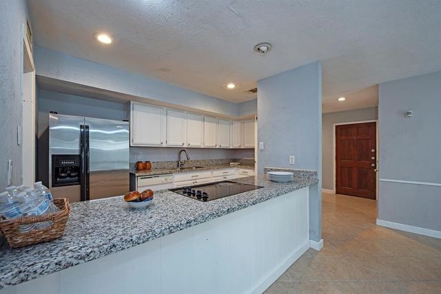 17306 N Yorkglen Drive, Houston, TX 77084