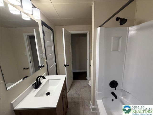 502 West Wyoming Street, Allentown City, PA 18103
