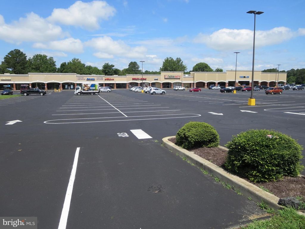206 N FRUITLAND BLVD, Fruitland, MD 21826