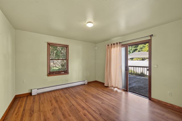 52 Donny Dr, New Bedford, MA 02740
