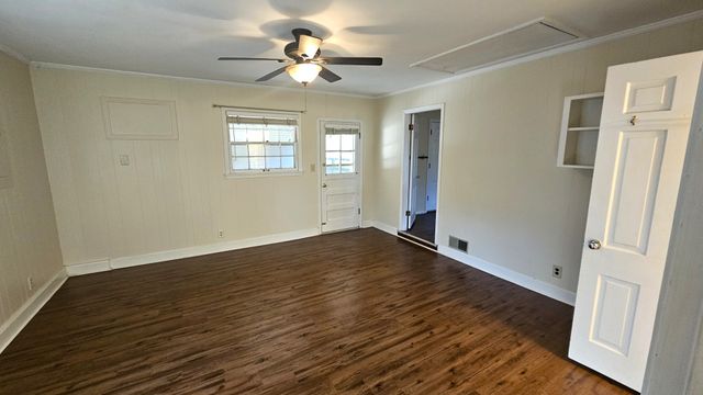 529 Donald St, Goodlettsville, TN 37072